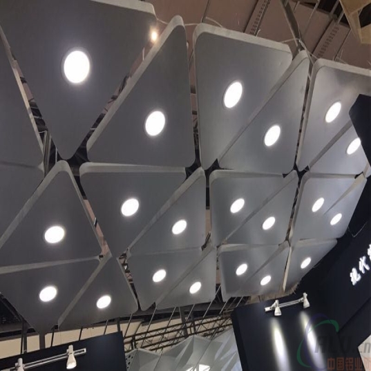 �����컨������